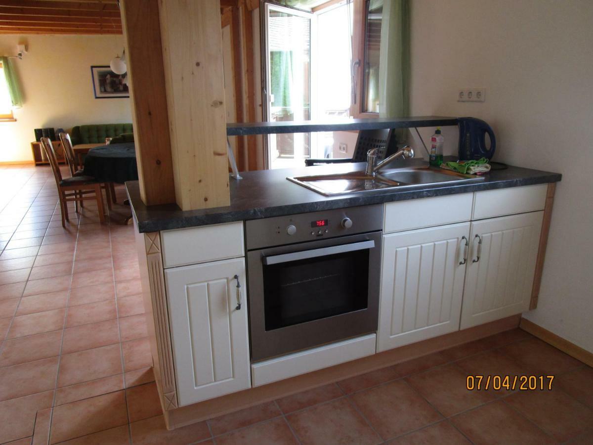 Ferienwohnung Hueck Lind  Extérieur photo